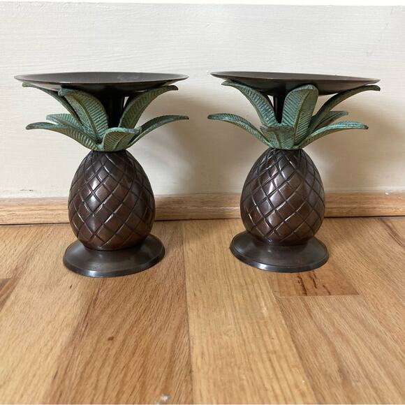 Tommy Bahama Other - Tommy Bahama PineappleBrass Candle Holder Set